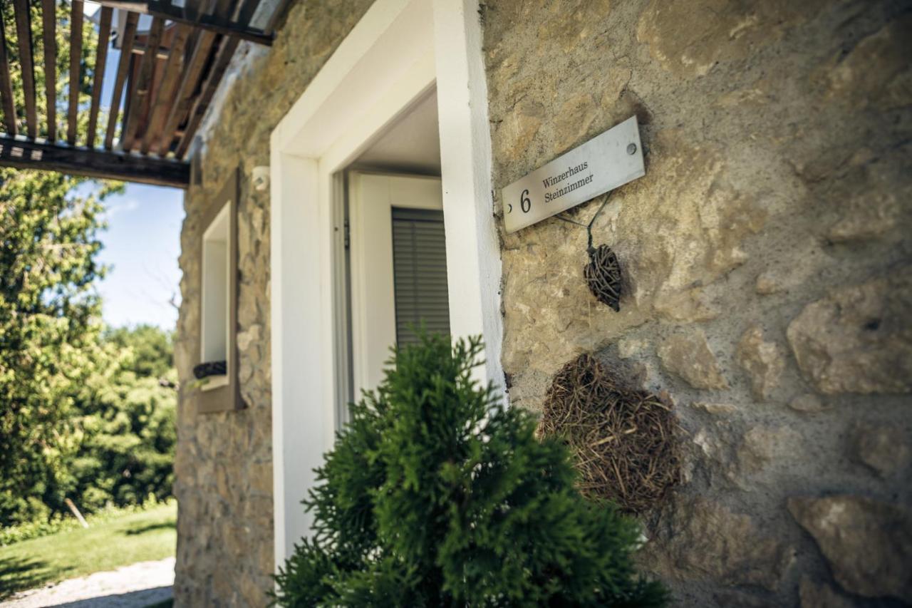 Winzarei, Weingut Tement Villa Berghausen Exteriör bild