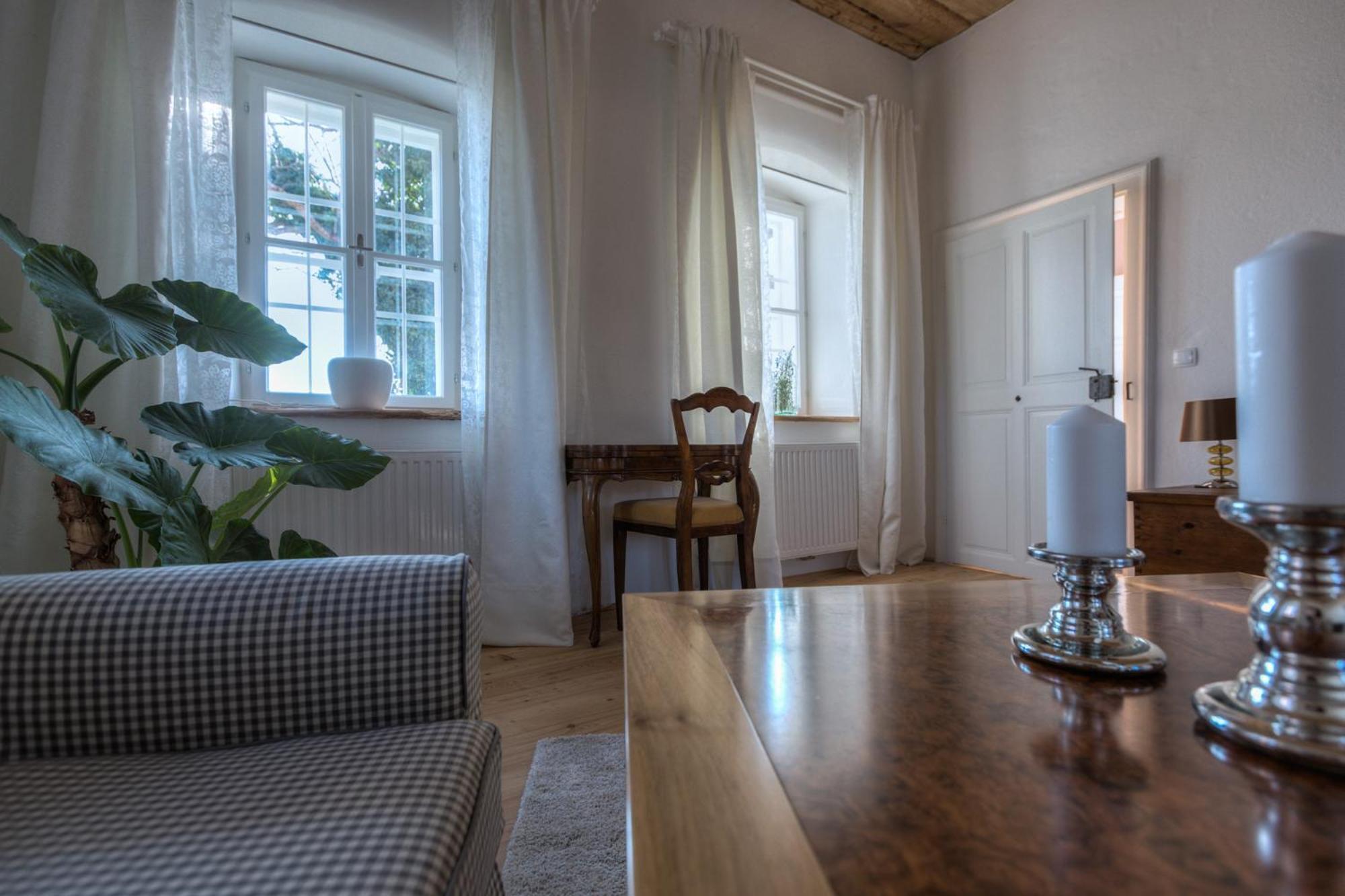 Winzarei, Weingut Tement Villa Berghausen Exteriör bild